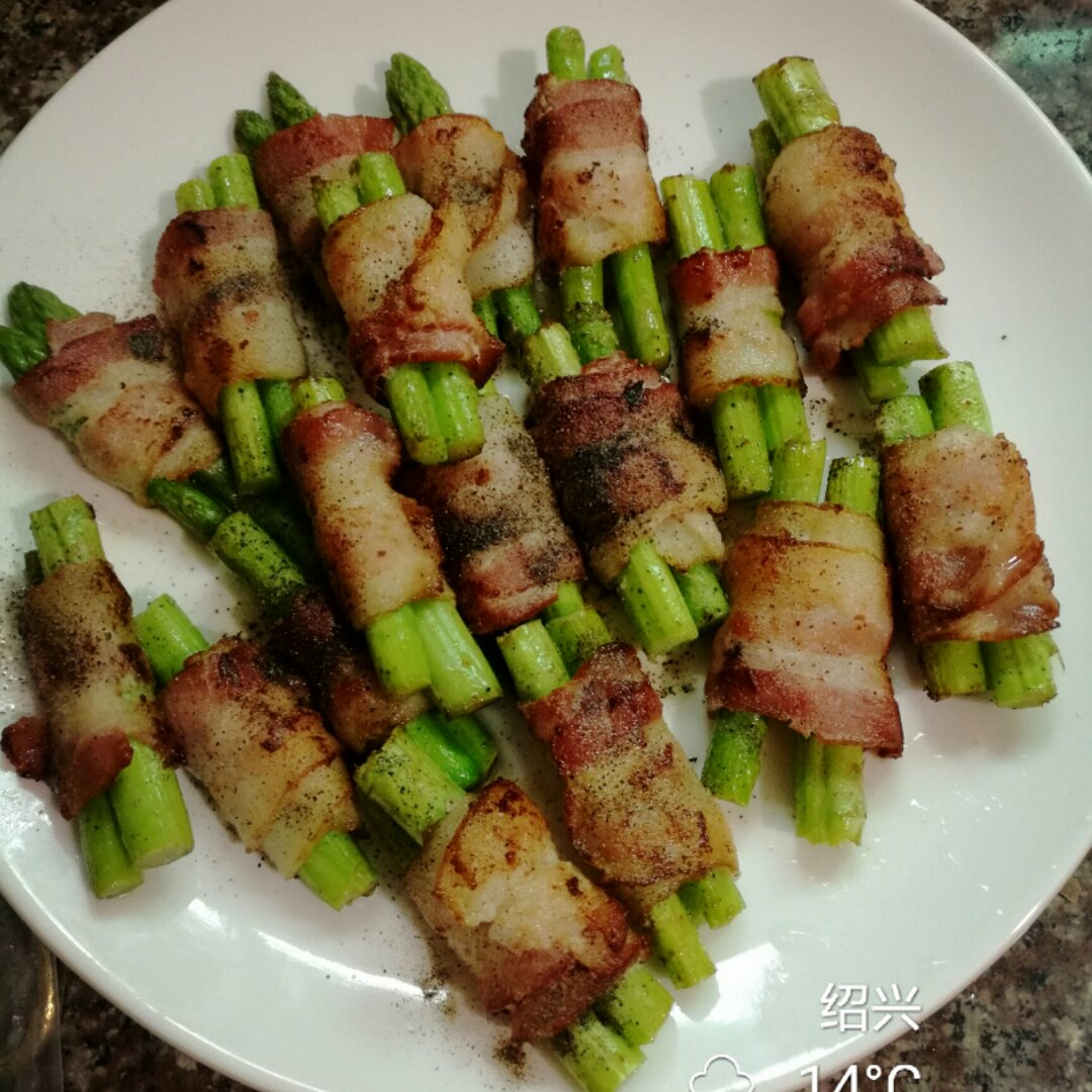 培根芦笋卷