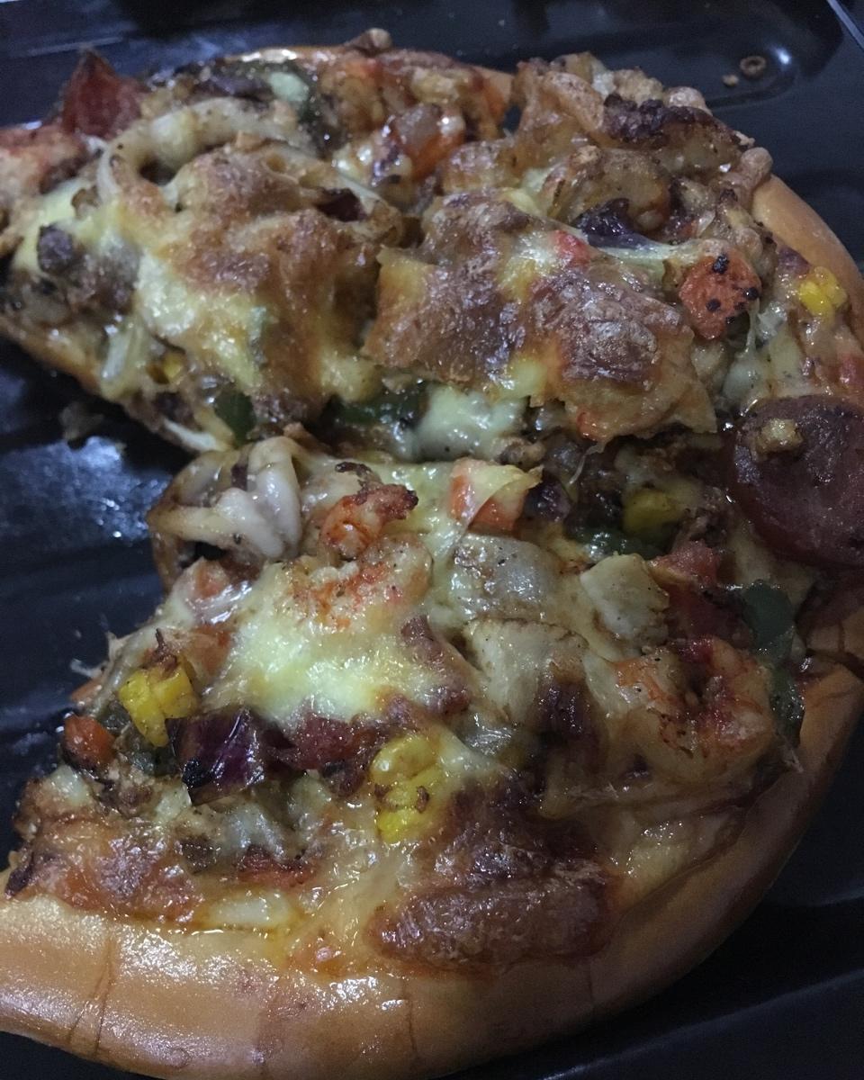 黑椒鸡肉蔬菜披萨