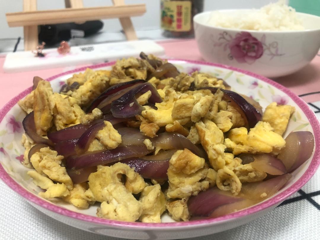 简单又好吃的洋葱炒鸡蛋