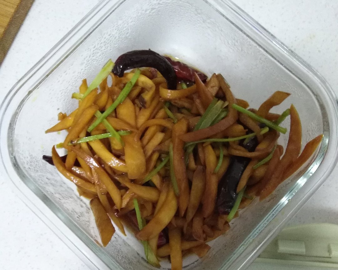 香菜炒杏鲍菇的做法