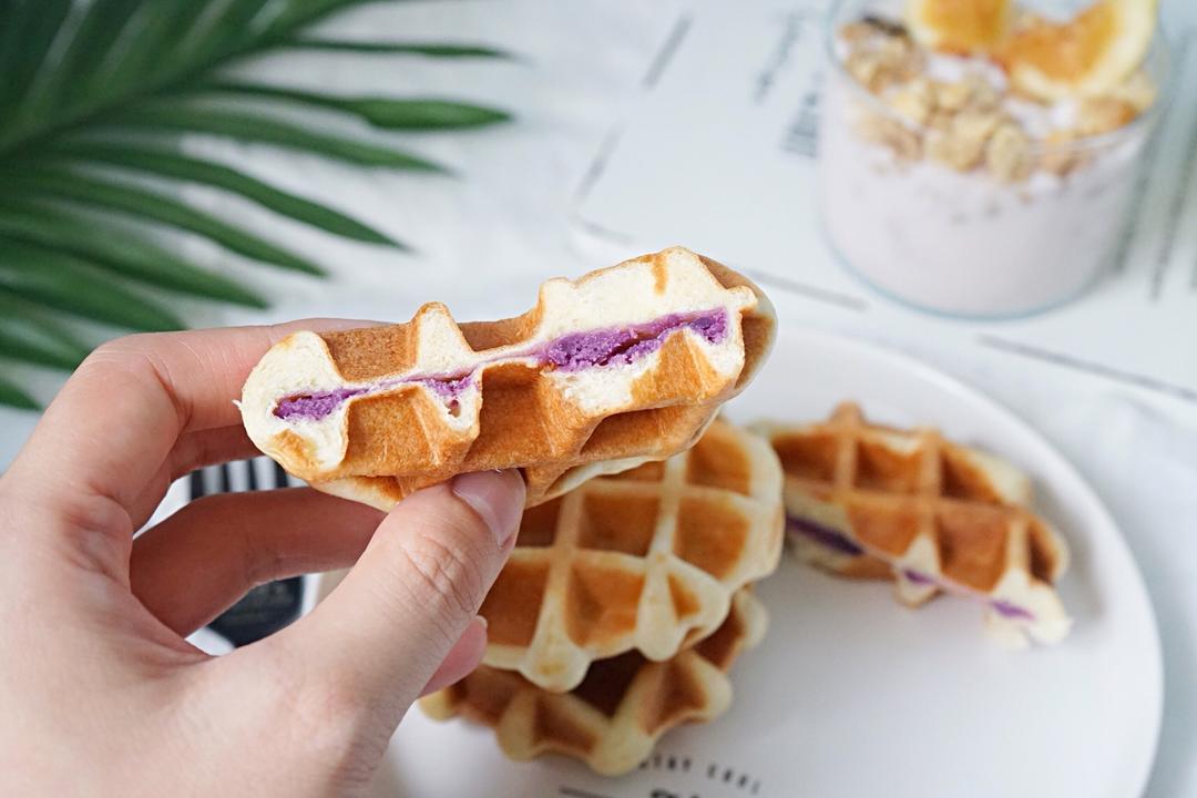 夹馅比利时华夫饼