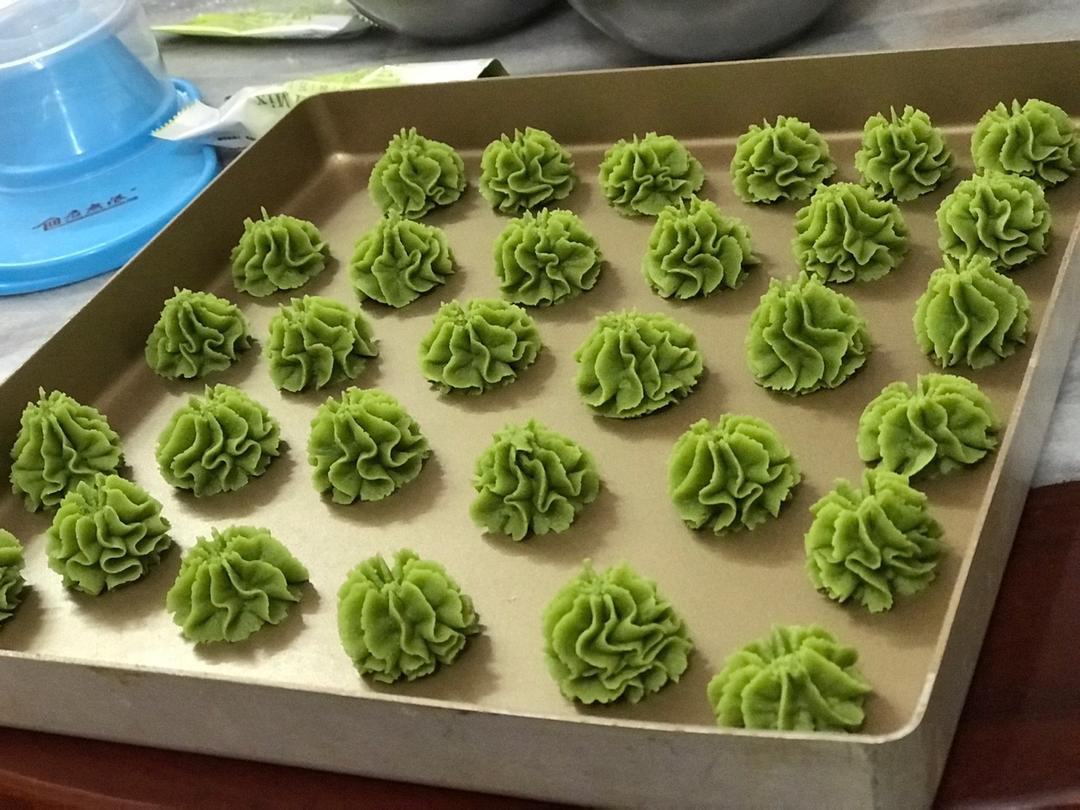 被业界猜了很久的网红牛油小花曲奇配方，酥的掉渣