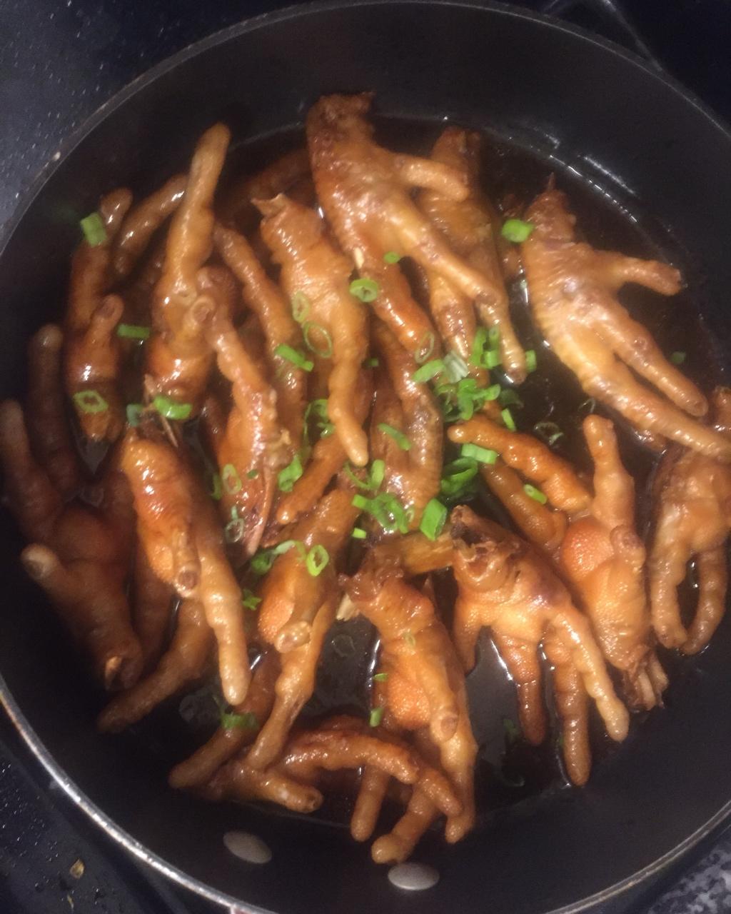秘制红烧鸡爪