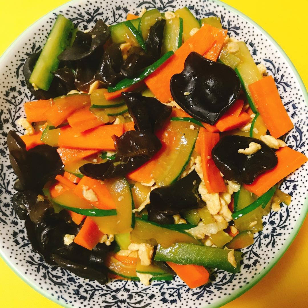 幻枫梦晓做的木须胡萝卜黄瓜木耳