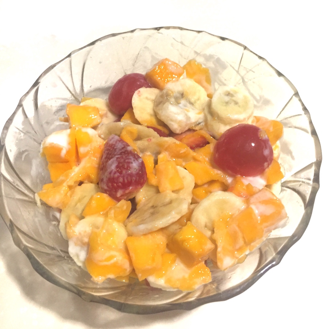 酸奶水果沙拉