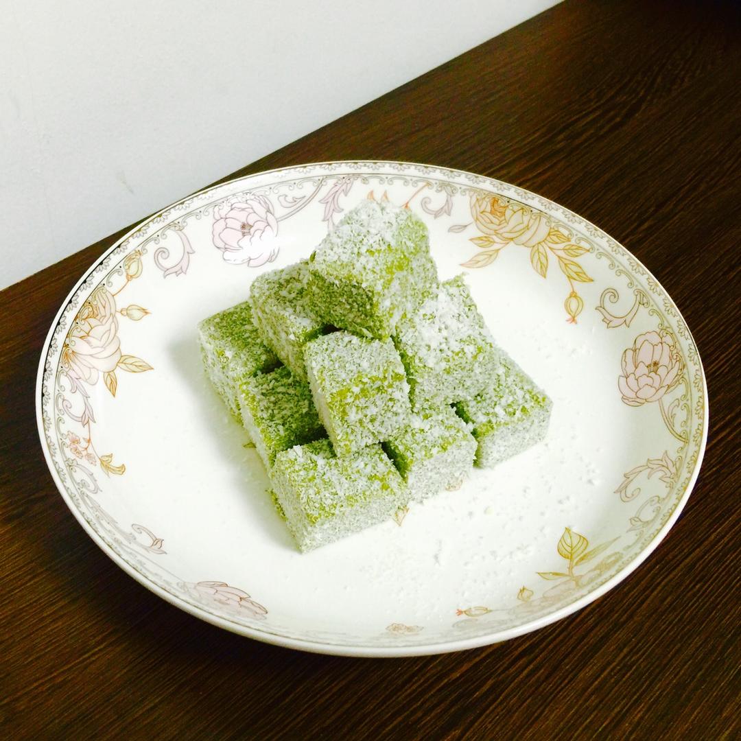 完胜85度C牛奶椰丝小方