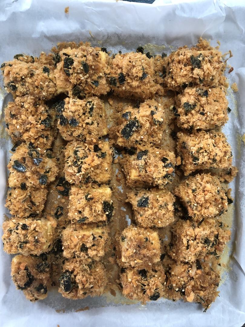 软绵绵的海苔肉松小贝