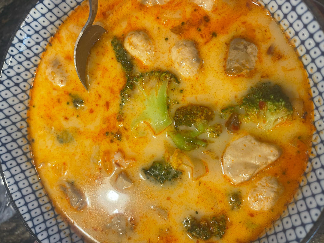 sakuramomokolina做的泰国冬阴功汤泰式奶茶