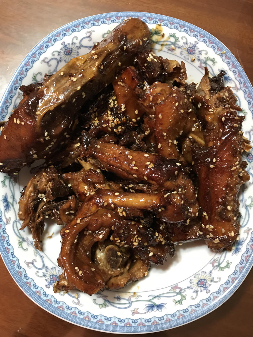肉香扑鼻酸甜可口的五味鸭