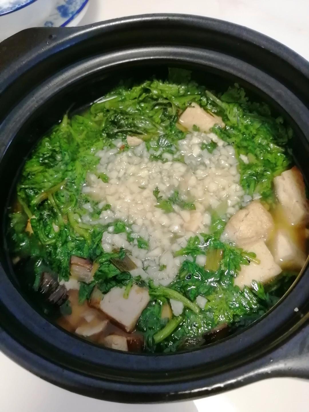 素食，茼蒿炖豆腐