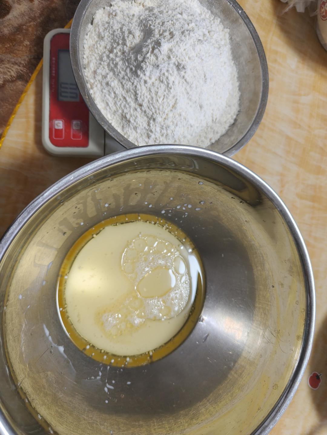 纯奶手撕吐司的做法 步骤1