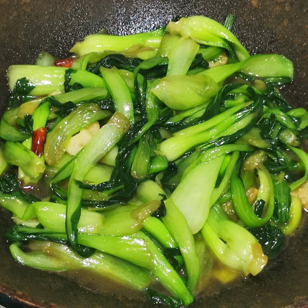素炒小油菜