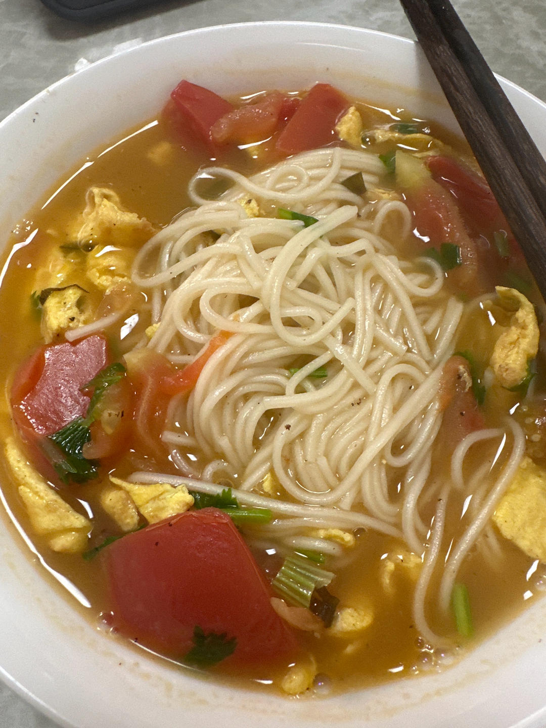 恨不得抱着锅舔的番茄鸡蛋面