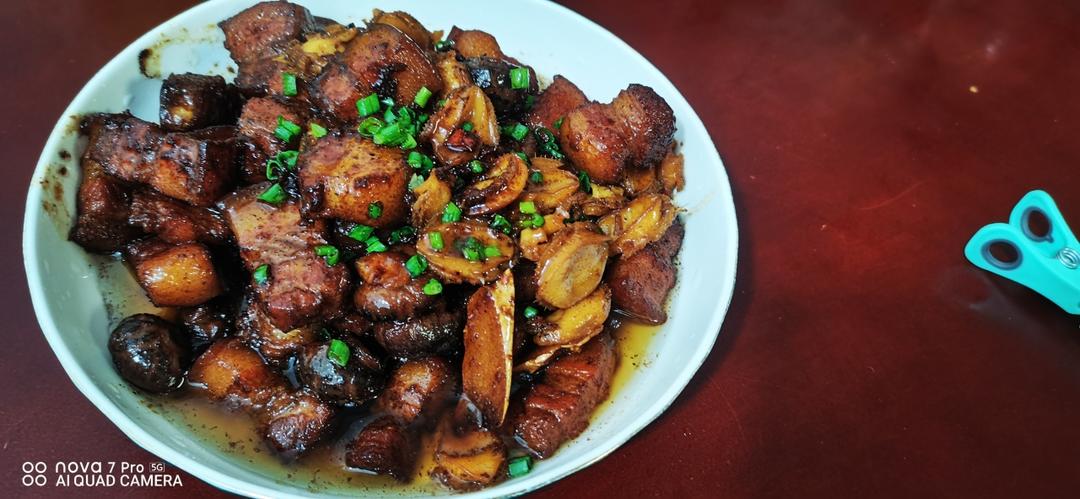 鲍鱼红烧肉