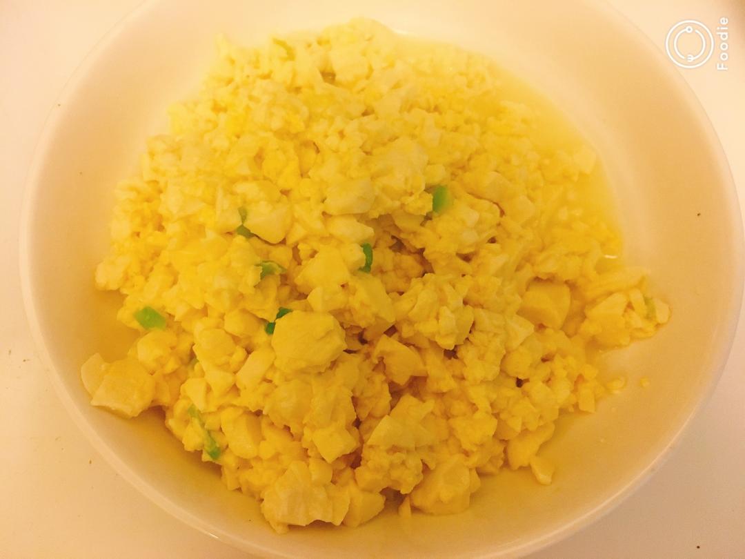 鸡刨豆腐