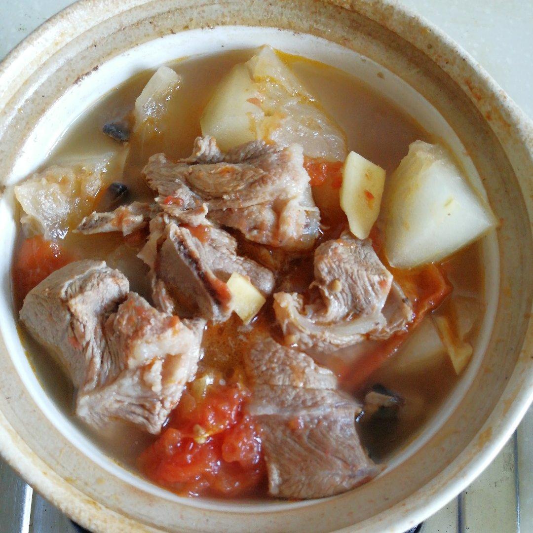 西红柿排骨冬瓜汤