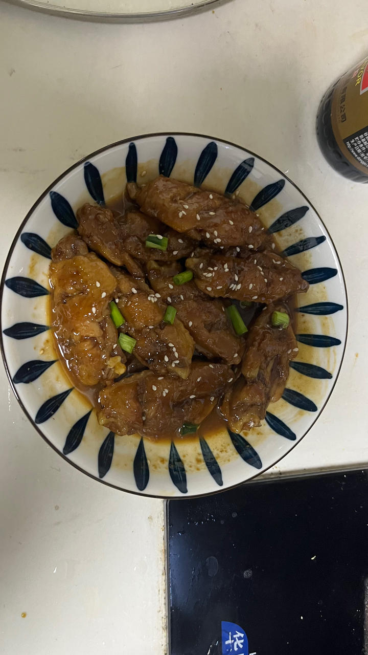 妈妈家的味道，吃了停不下来的红烧鸡翅