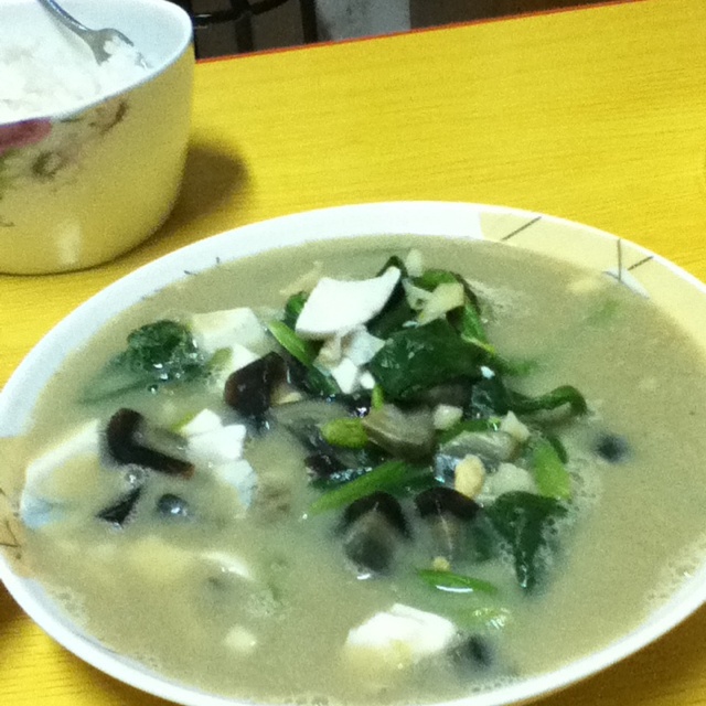 金银蛋上汤菠菜