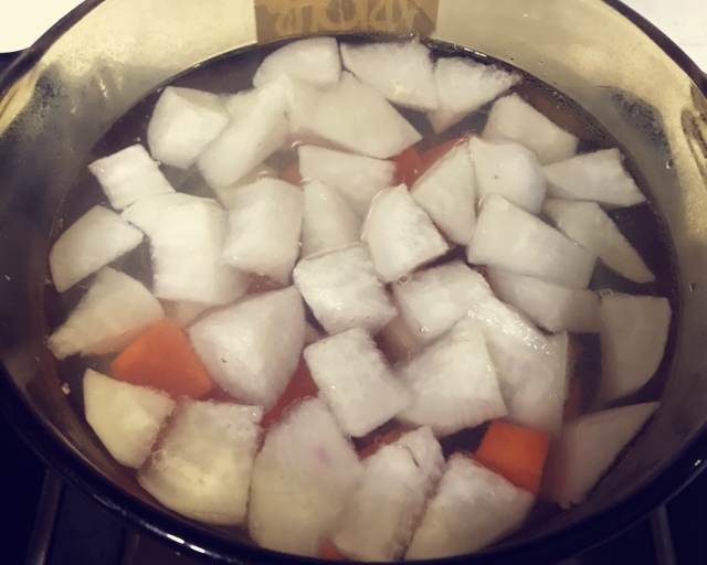 冬天就要喝一碗暖暖的羊肉汤～的做法 步骤6