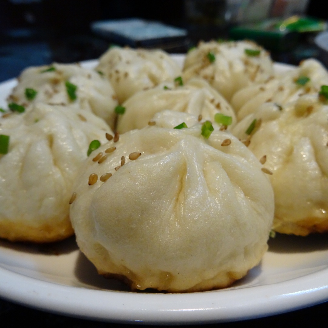 脆香生煎小笼包
