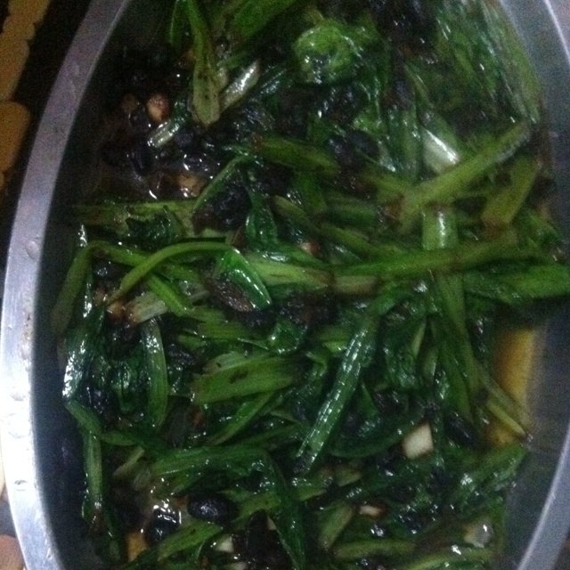 豆豉鲮鱼油麦菜