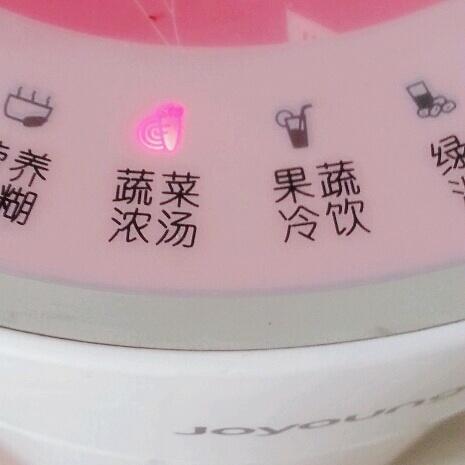 巨简单万能的玉米浓汤玉米汁