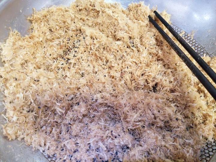 自制鸡肉松（鸡胸肉的另一种吃法）