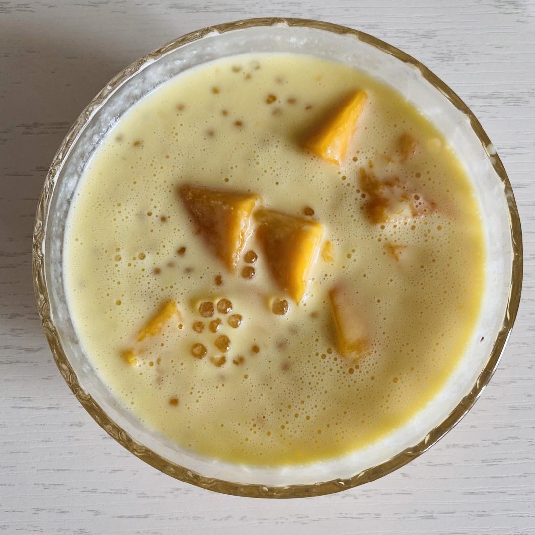 港式甜品——杨枝甘露(芒果西米露)附芒果花切法