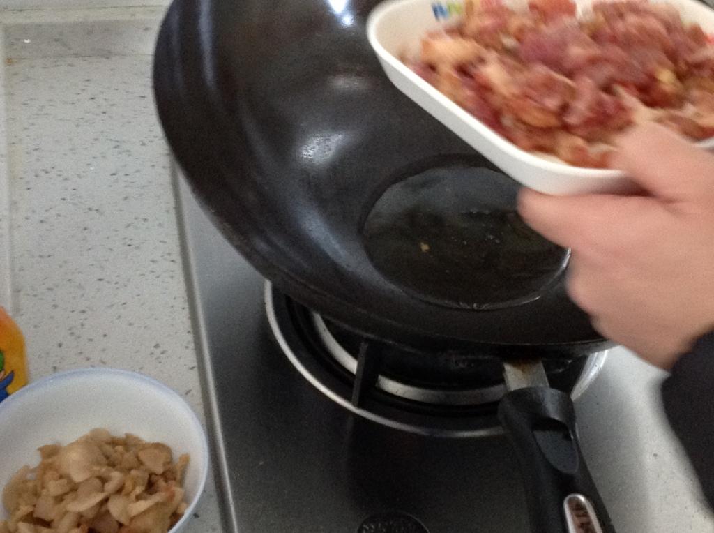 青椒肉丝的做法 步骤1