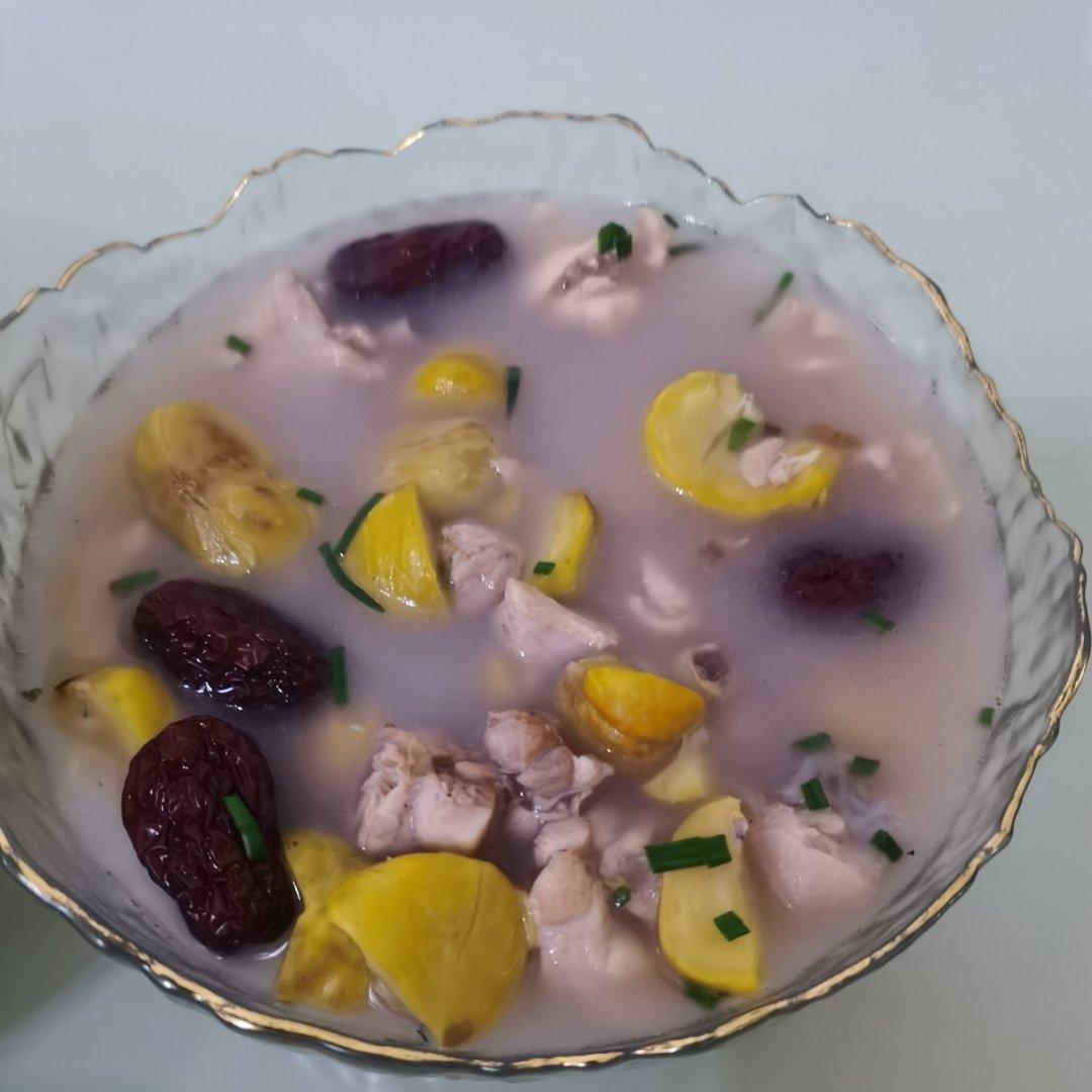 板栗炖鸡