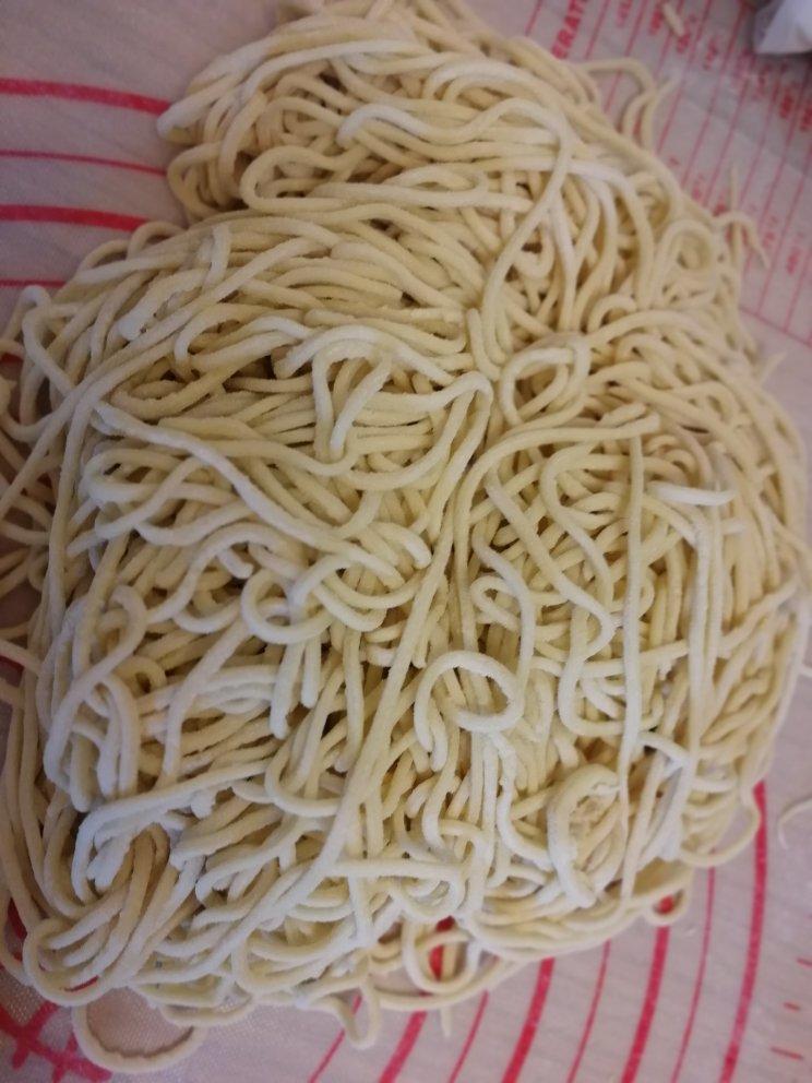 自制碱水面，碱面，热干面，云吞皮，馄饨皮