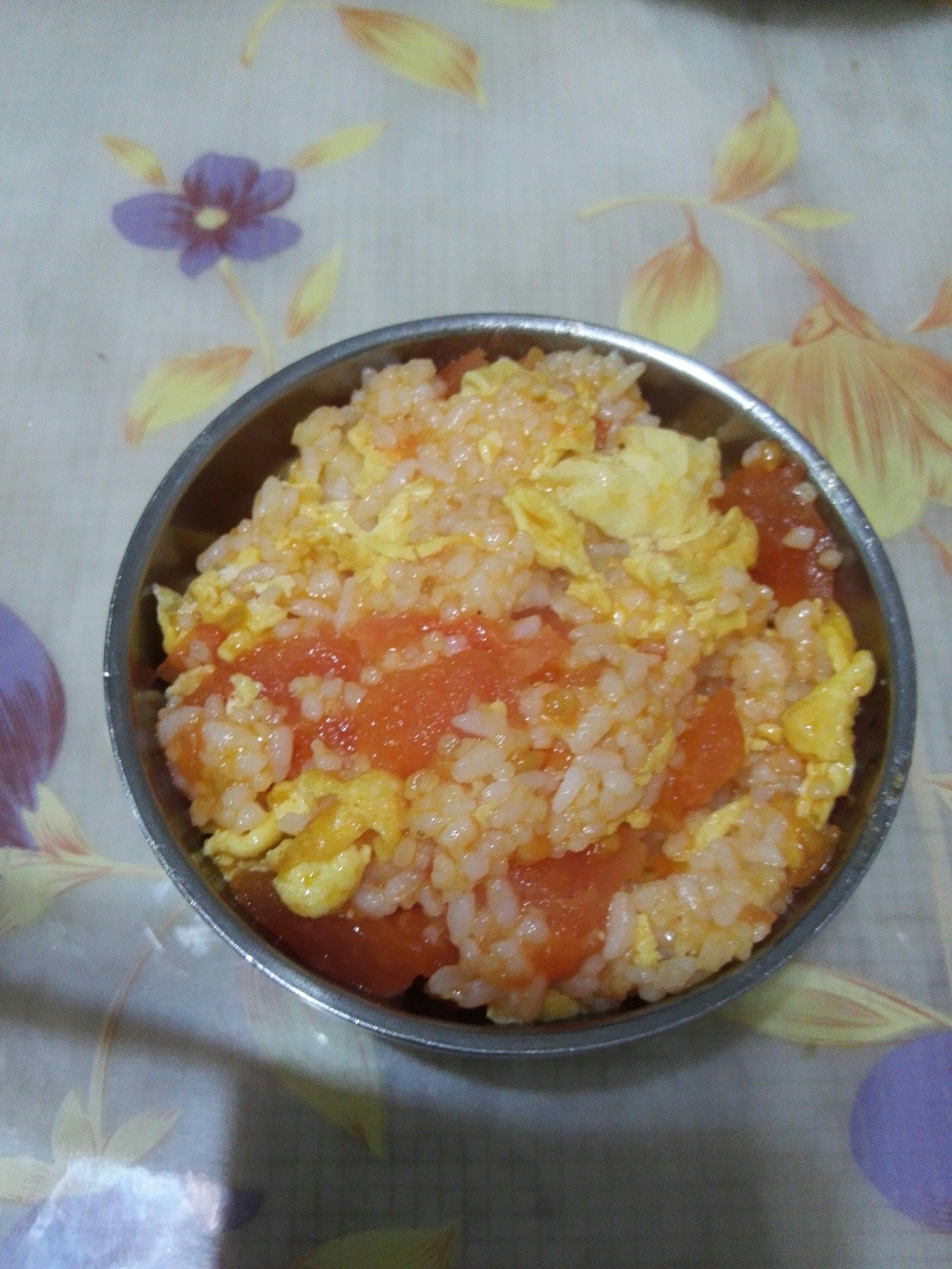 番茄炒二米饭的做法
