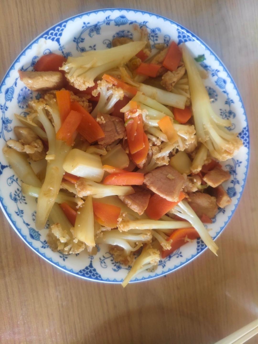 [新手绝不失败]菜花炒肉