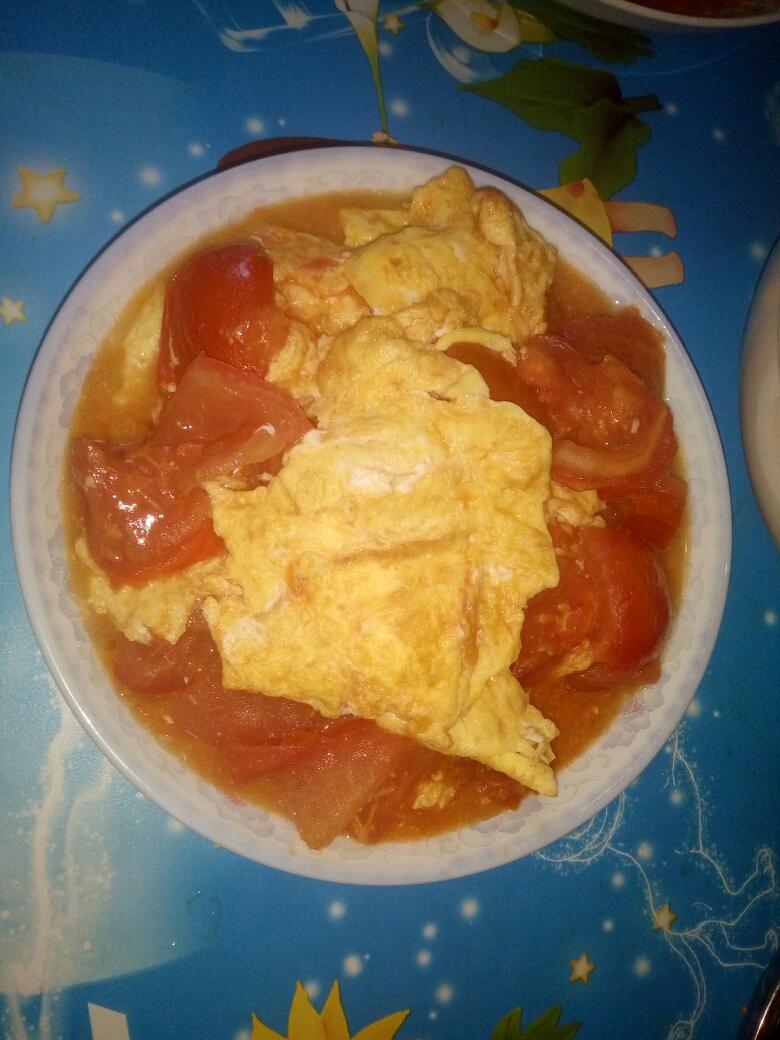 好吃到汤汁都不剩的番茄炒蛋