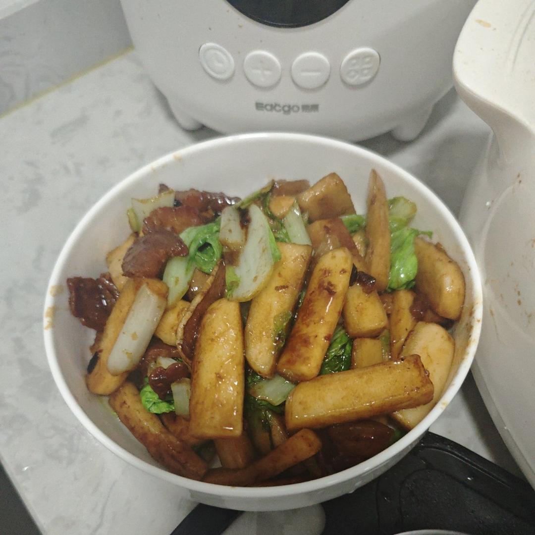 年糕的N种吃法——肉片年糕炒青菜