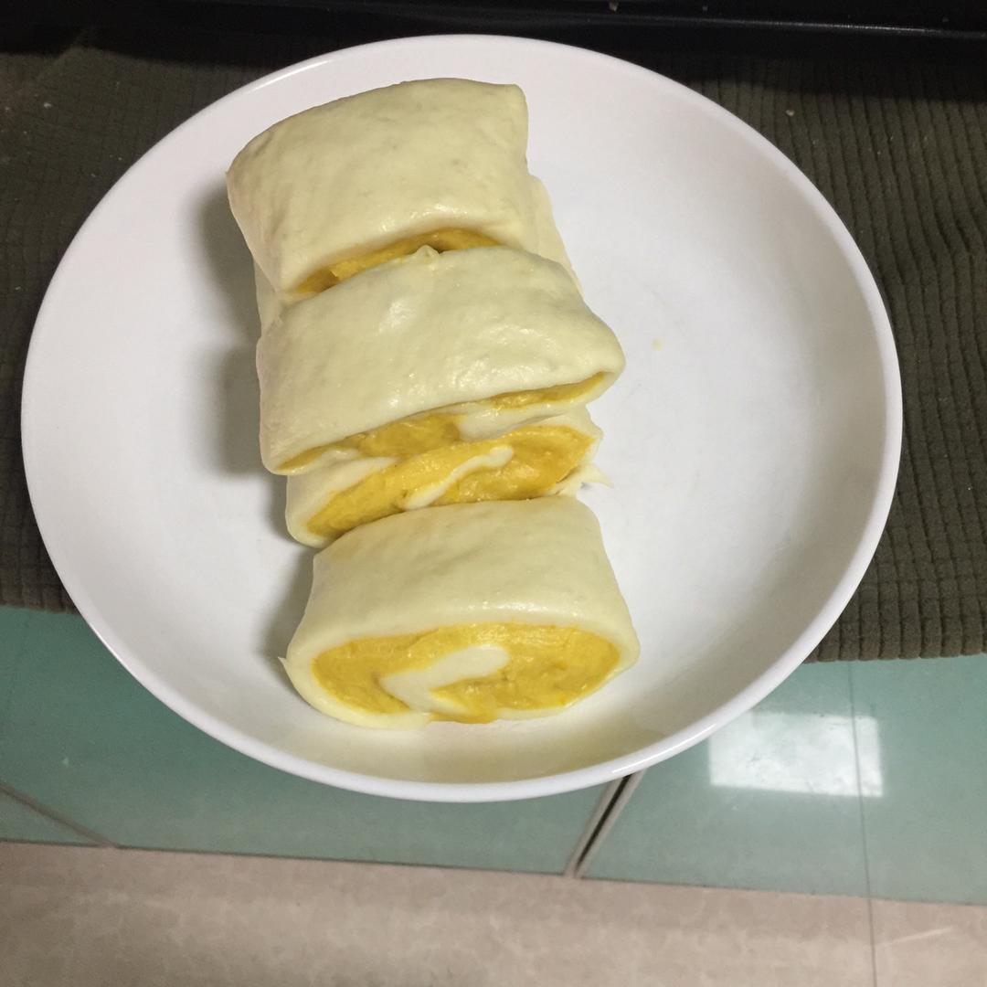奶香金银卷 Chinese Steamed Pumpkin Bun