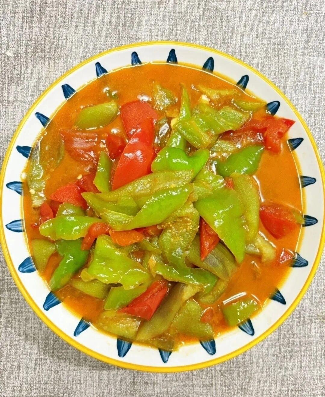 西红柿炒丝瓜