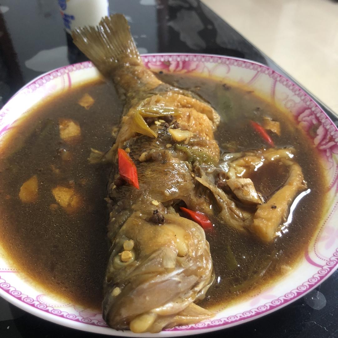 家常红烧鱼