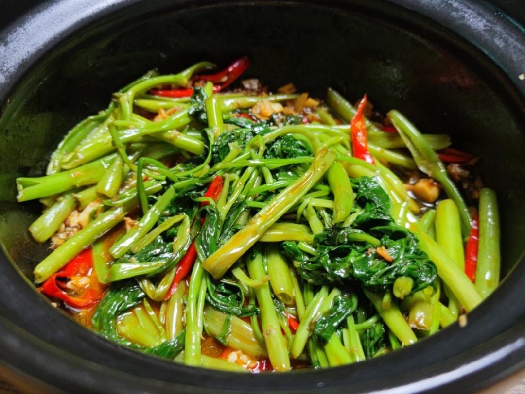 大师菜谱｜砂锅焗空心菜（啫啫空心菜）