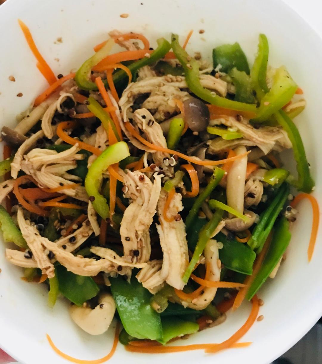 凉拌手撕鸡胸肉