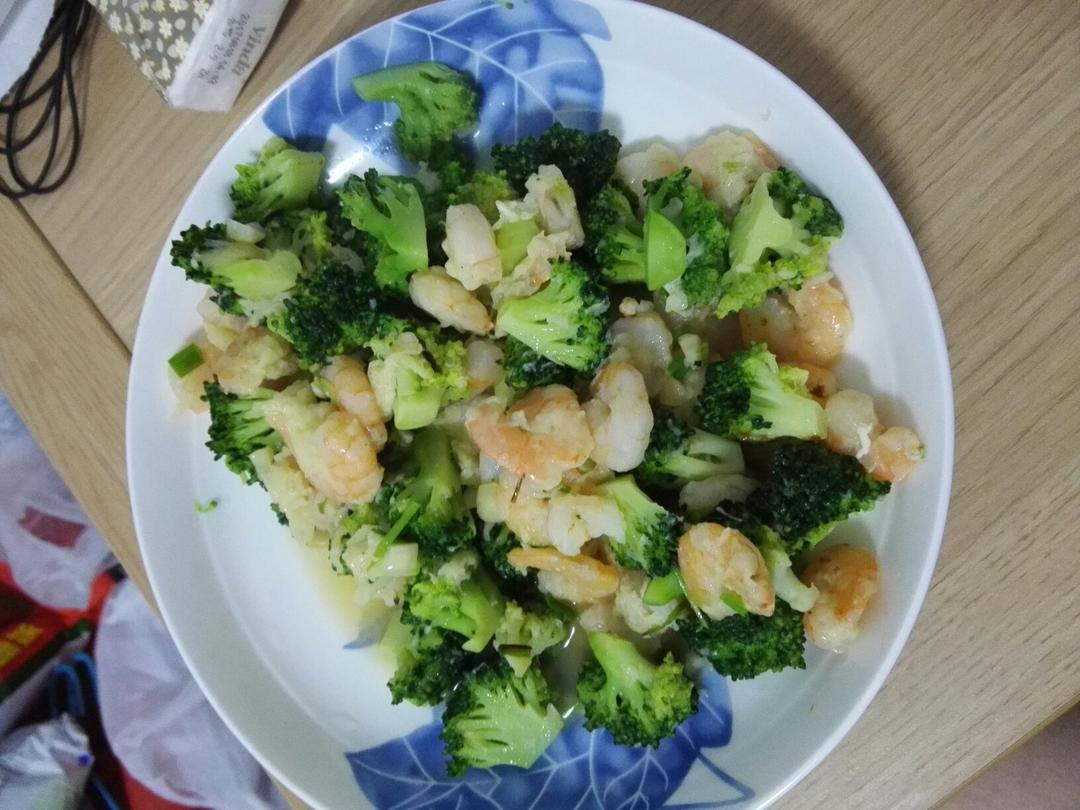 西兰花炒虾仁