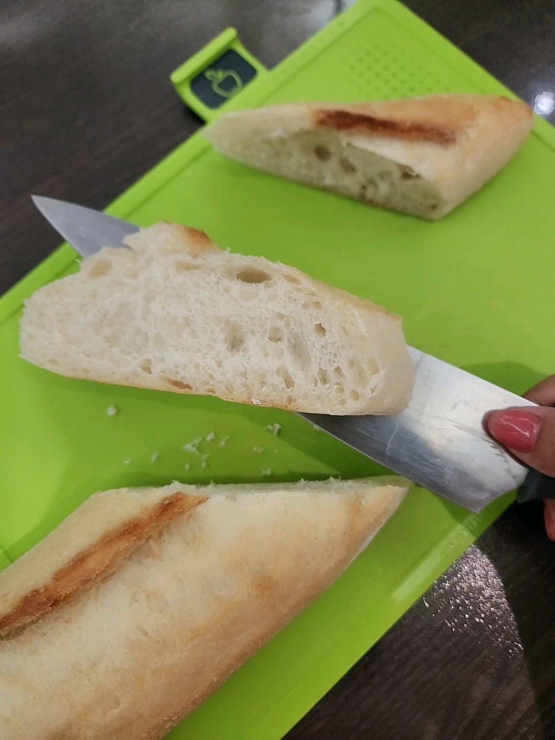 低卡能量餐🥣牛油果虾仁滑蛋佐法棍🥖