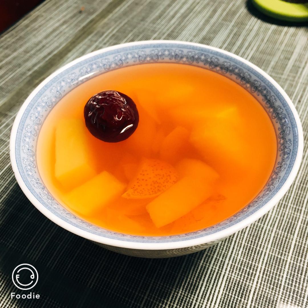 开胃必备，山楂红枣苹果汤，酸甜助消化！