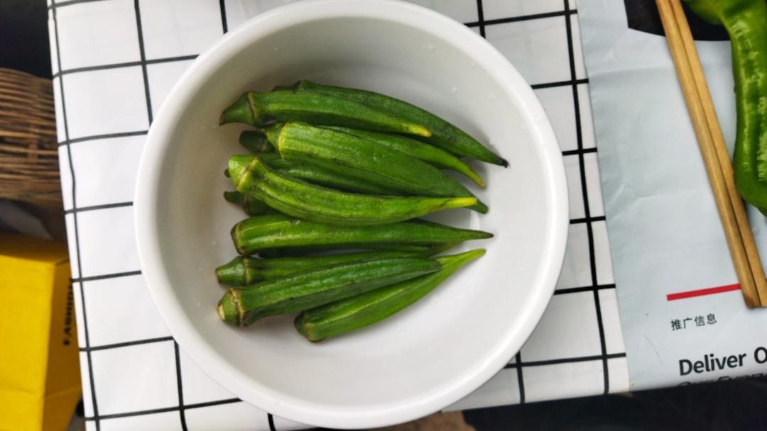 ‼️从此爱上秋葵‼️
白灼秋葵