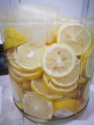 柠檬酒的做法 步骤7