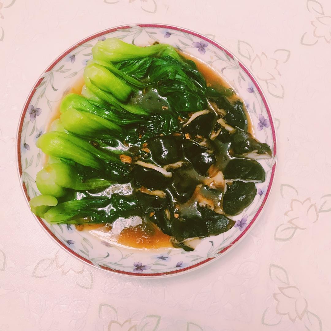 浇汁香菇油菜