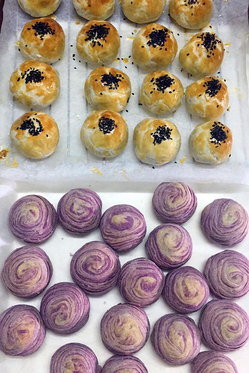蛋黄酥~紫薯、抹茶、原味~花好月圆，中秋快乐~内附一次做六色蛋黄酥方法~