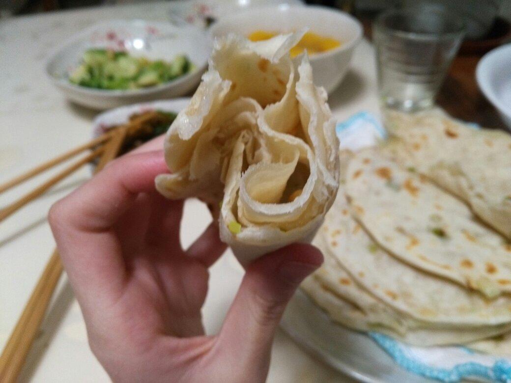 堂妈教你做飘香葱油饼