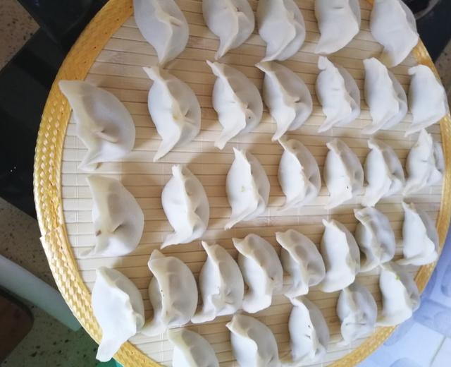 香菇青椒水饺