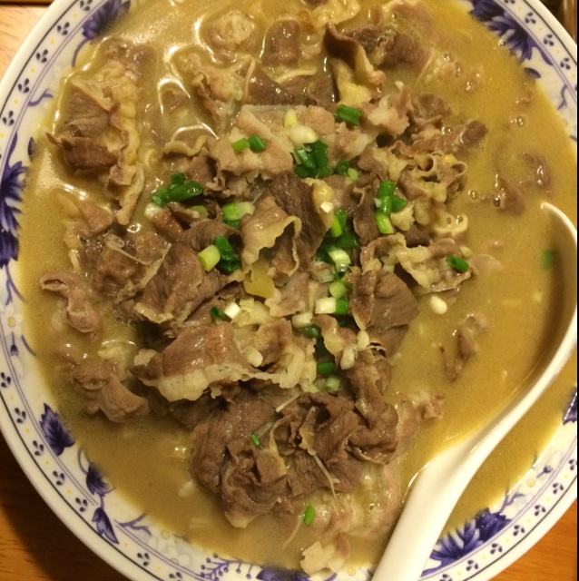 酸汤肥牛